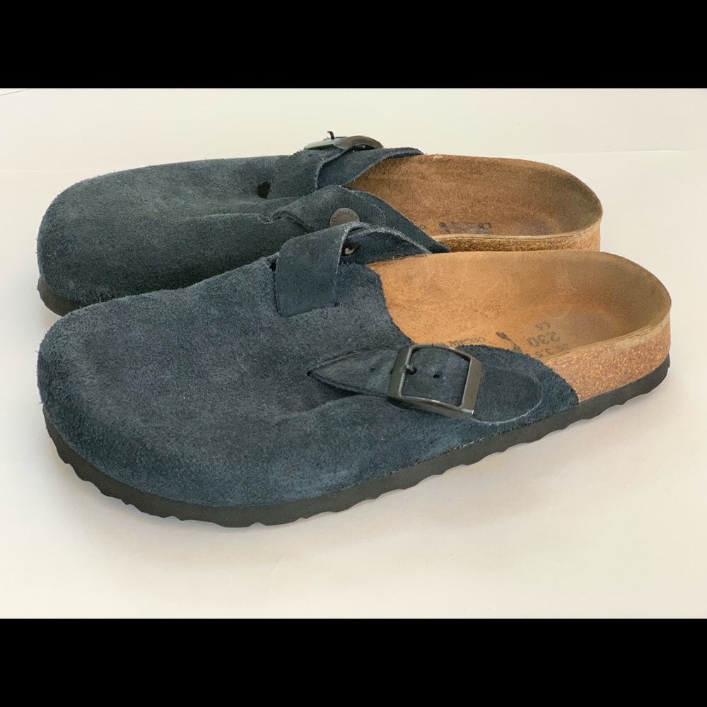 Betula Birkenstock Navy Suede Clog